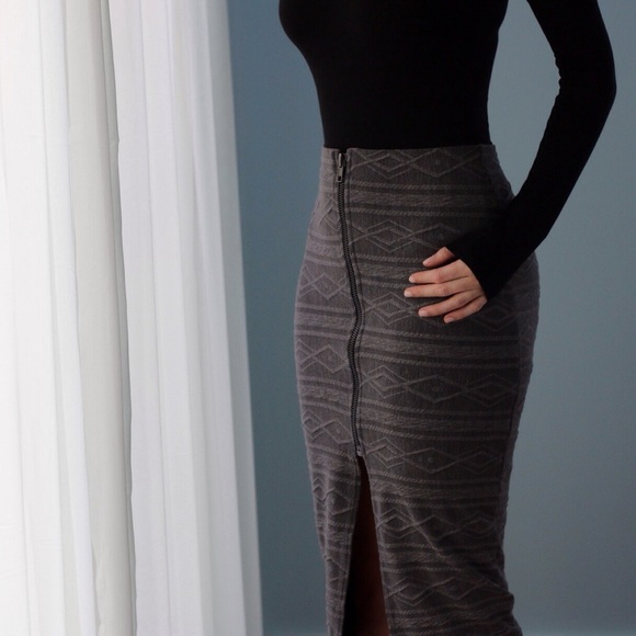 SALE! Lafayette Midi Skirt *Last 1! - Picture 4 of 4