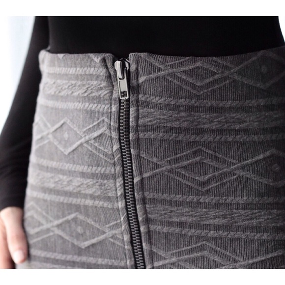 SALE! Lafayette Midi Skirt *Last 1! - Picture 3 of 4