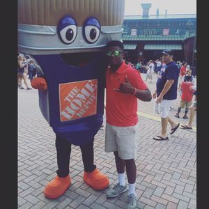 Meet your Posher, Donte'