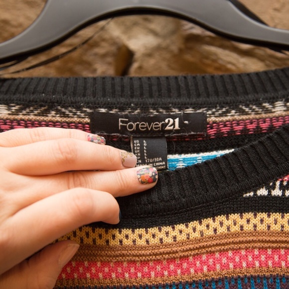 Vibrant Patterned Sweater - Picture 2 of 2