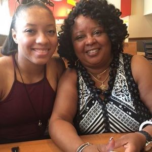 Meet your Posher, Marian