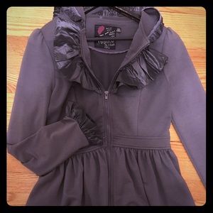 Gray zip up coat with frill collar and sleeve