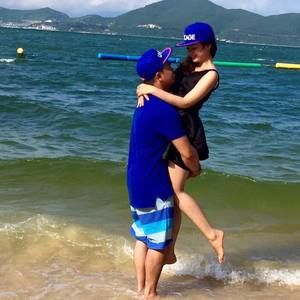 Meet your Posher, Hoang