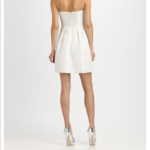 BCBG DRESS π - Picture 2 of 4