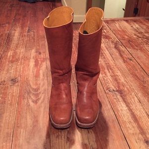 Frye Campus 14L boots