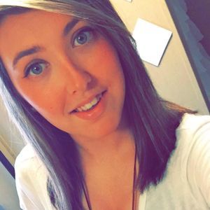 Meet your Posher, Kelli