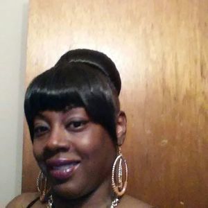 Meet your Posher, Yolanda