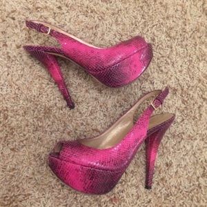 Stuart weitzman python heels