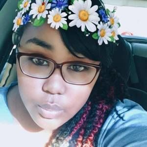 Meet your Posher, Lila