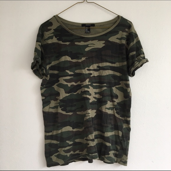 Camo Tee