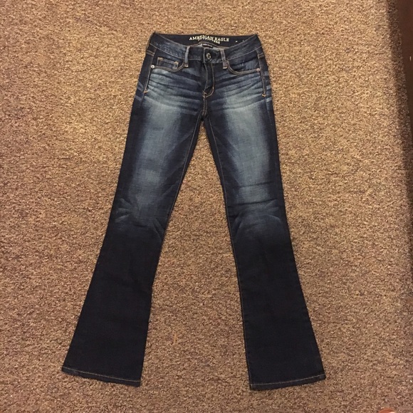 American Eagle Distressed Denim Jeans