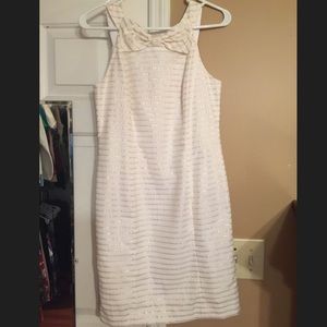 White and Gold Lilly Pulitzer Dress size 2