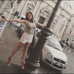 Meet your Posher, Sara