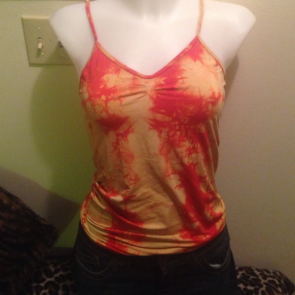💯SOLD💁Tye Dye Super Stretch Tank