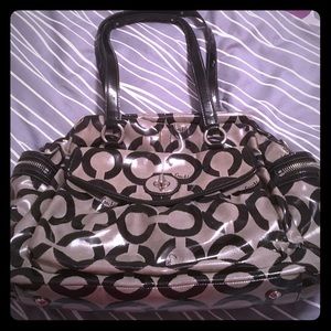 Coach Shoulder bag in Black and Tan