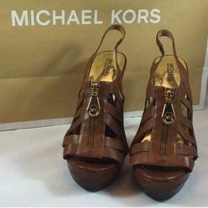 Cute Michael Kors Sandals
