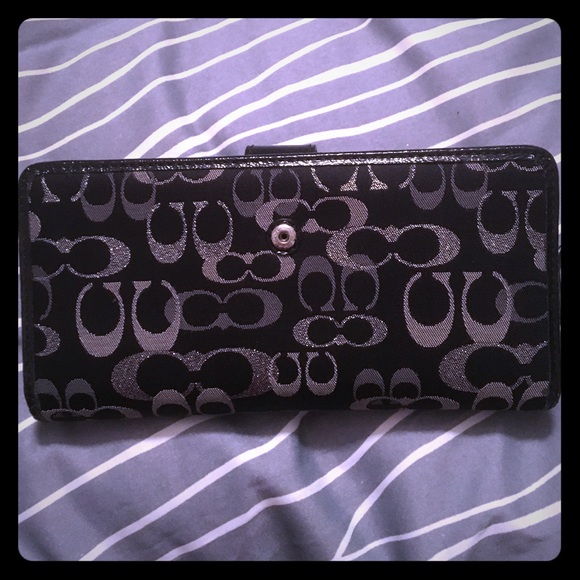 Coach wallet