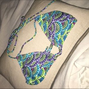 Multicolored bathing suit top