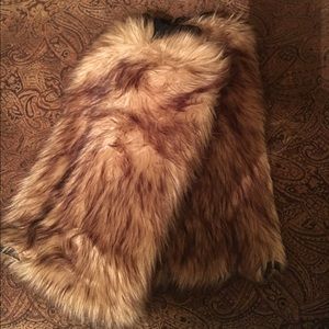 Furry boot covers❤️ I love these!