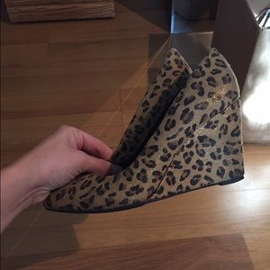 Forever 21 Leopard sparkle heels
