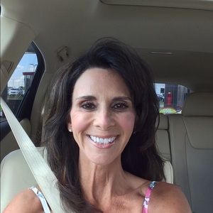 Meet your Posher, Joann