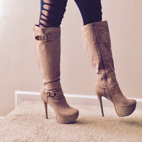 Suede Tan boots