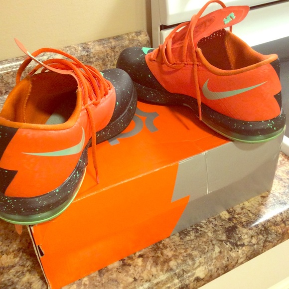 Nike KD Vi Texas black/green glow