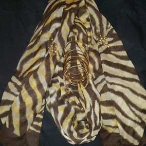 Scarf, Earing, and Bangles Set