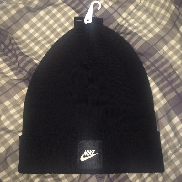 Nike Skull Cap