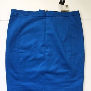 Women's express royal blue pencil skirt size 6 NEW