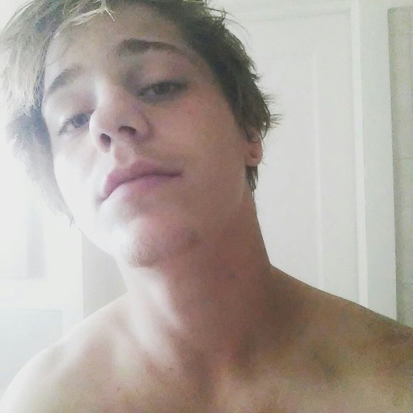 Meet your Posher, Joshua - Picture 1 of 1