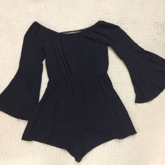 Off the shoulder Black flowy romper