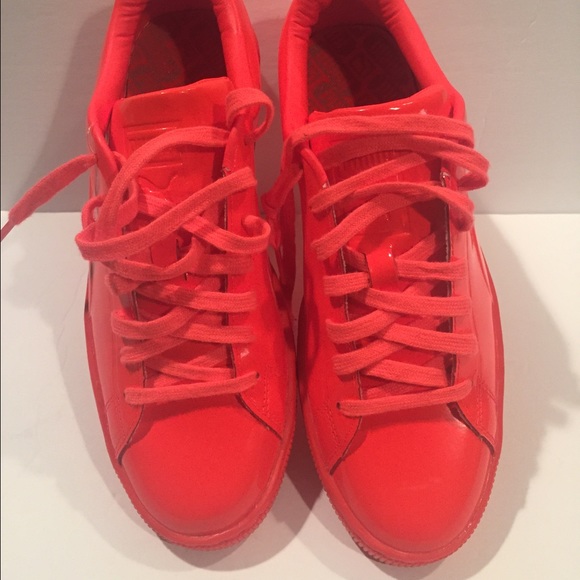 Puma Clyde Sneakers