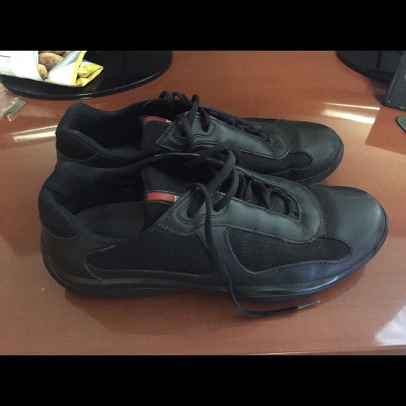 Authentic Prada men's shoe size 10.5 - Picture 2 of 4