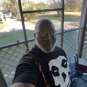 Meet your Posher, Reginald