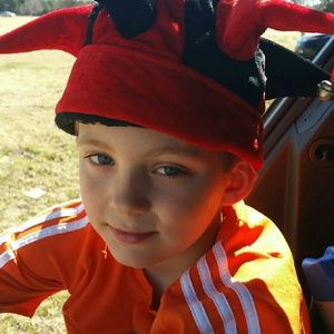 Meet your Posher, Adam