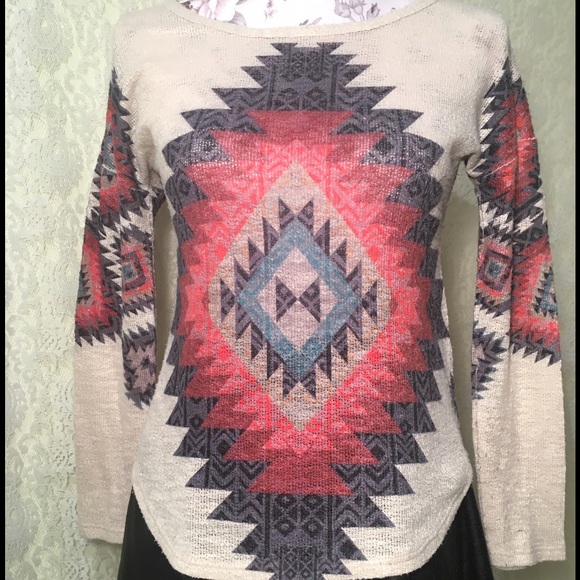 Tribal Sweater Size Small from agaci