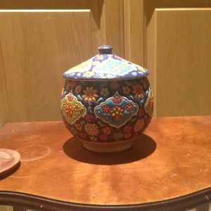 Cookie jar