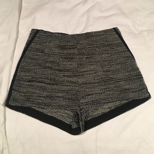 H&M tweed hot shorts size 4 black and white