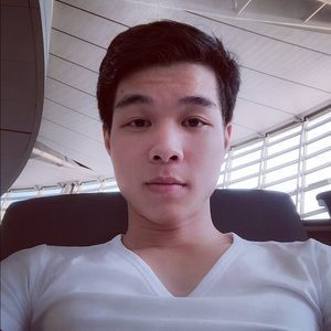 Meet your Posher, Quang