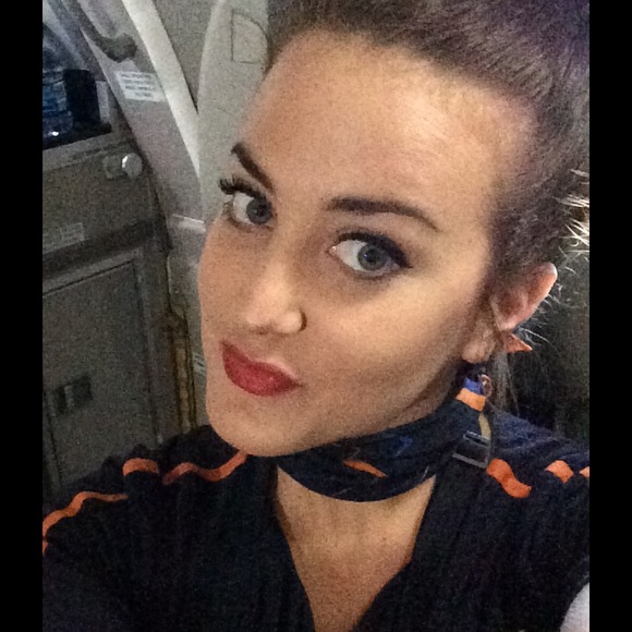 Meet your Posher, Jami - Picture 1 of 1