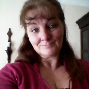 Meet your Posher, Debra