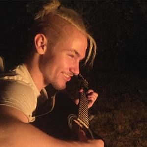 Meet your Posher, Bobby