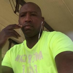 Meet your Posher, Kenneth