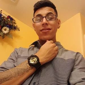 Meet your Posher, Javier