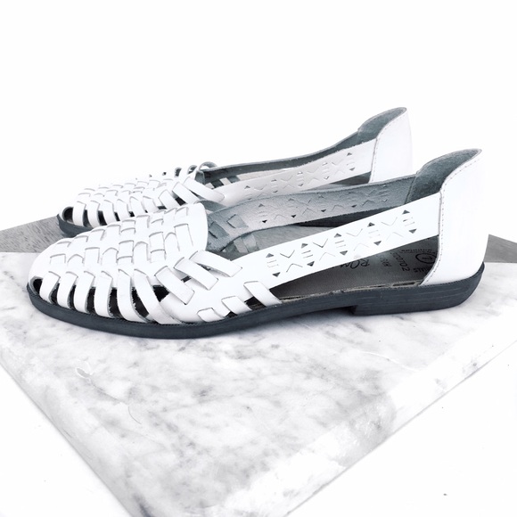 Vintage Shoes - Vintage white leather sandals Vintage Shoes - Vintage white leather sandals