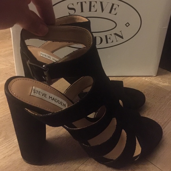 New Steve Madden Black High Heel Sandals - Picture 3 of 4