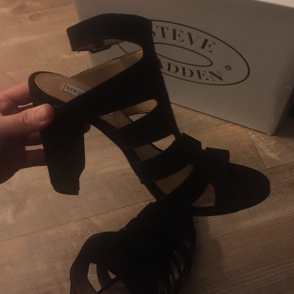 New Steve Madden Black High Heel Sandals - Picture 4 of 4