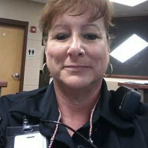 Meet your Posher, Valerie