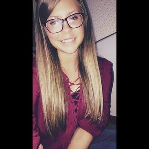 Meet your Posher, Jessica